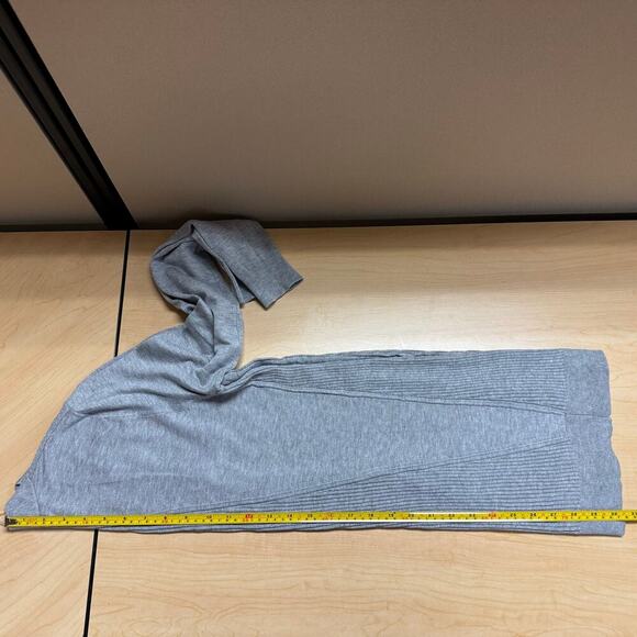 NWOT Love Ellie Open Front Rib Detailing Cardigan Gray Women Size M - Picture 9 of 12